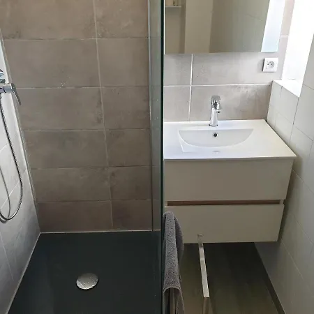 Joli De 44m2 Corte Centre *